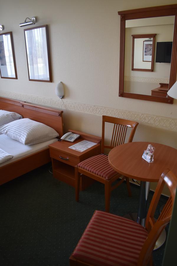 Paprika Panzio Bed and Breakfast Hegyeshalom Eksteriør billede
