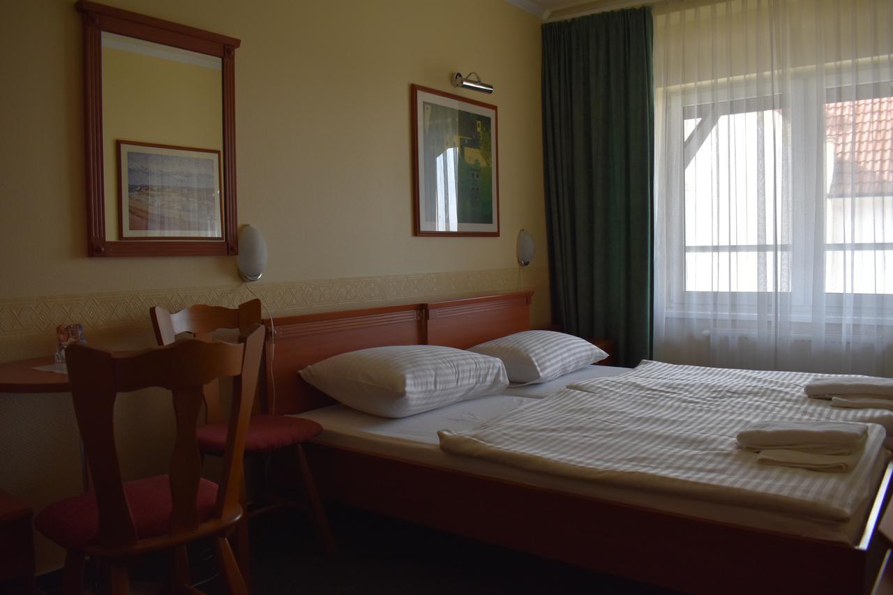 Paprika Panzio Bed and Breakfast Hegyeshalom Eksteriør billede