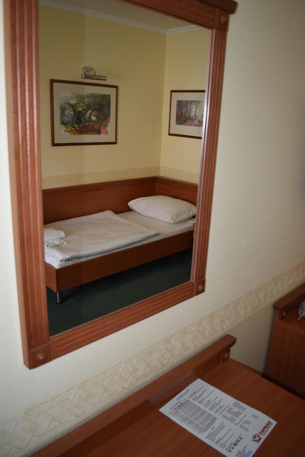 Paprika Panzio Bed and Breakfast Hegyeshalom Eksteriør billede